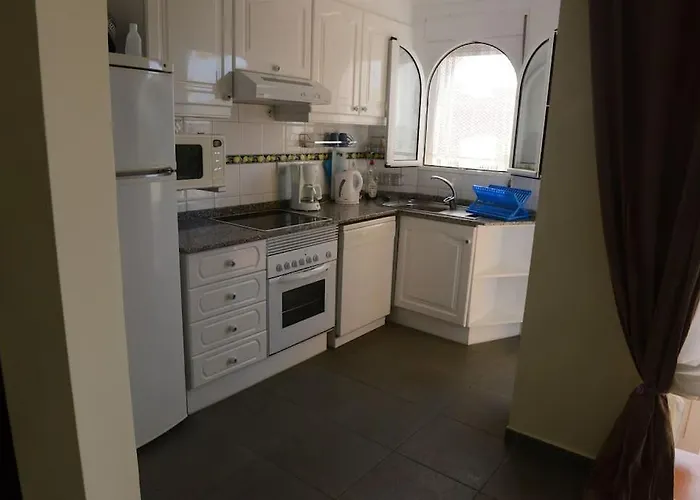 A 50 Metros Del Mar *