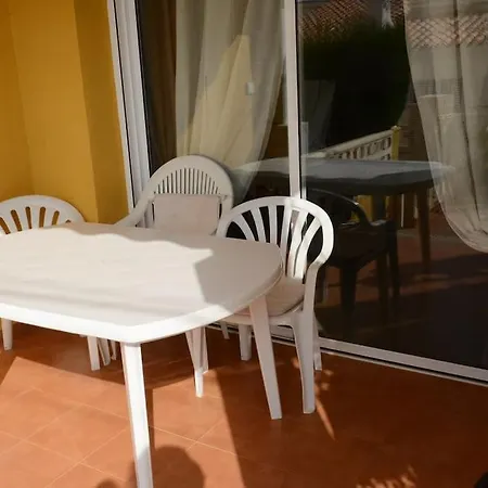 A 50 Metros Del Mar Apartamento *